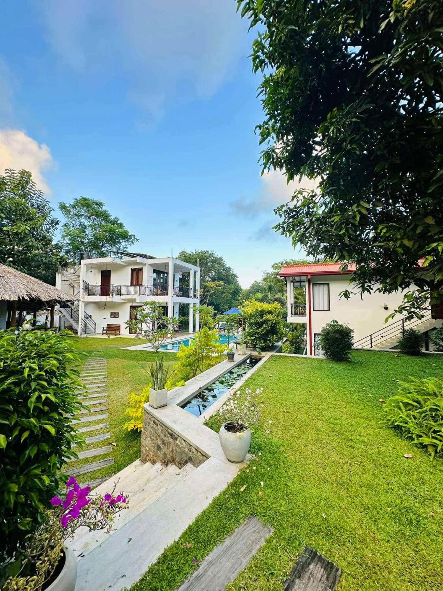 Finch Tangalle Exterior foto
